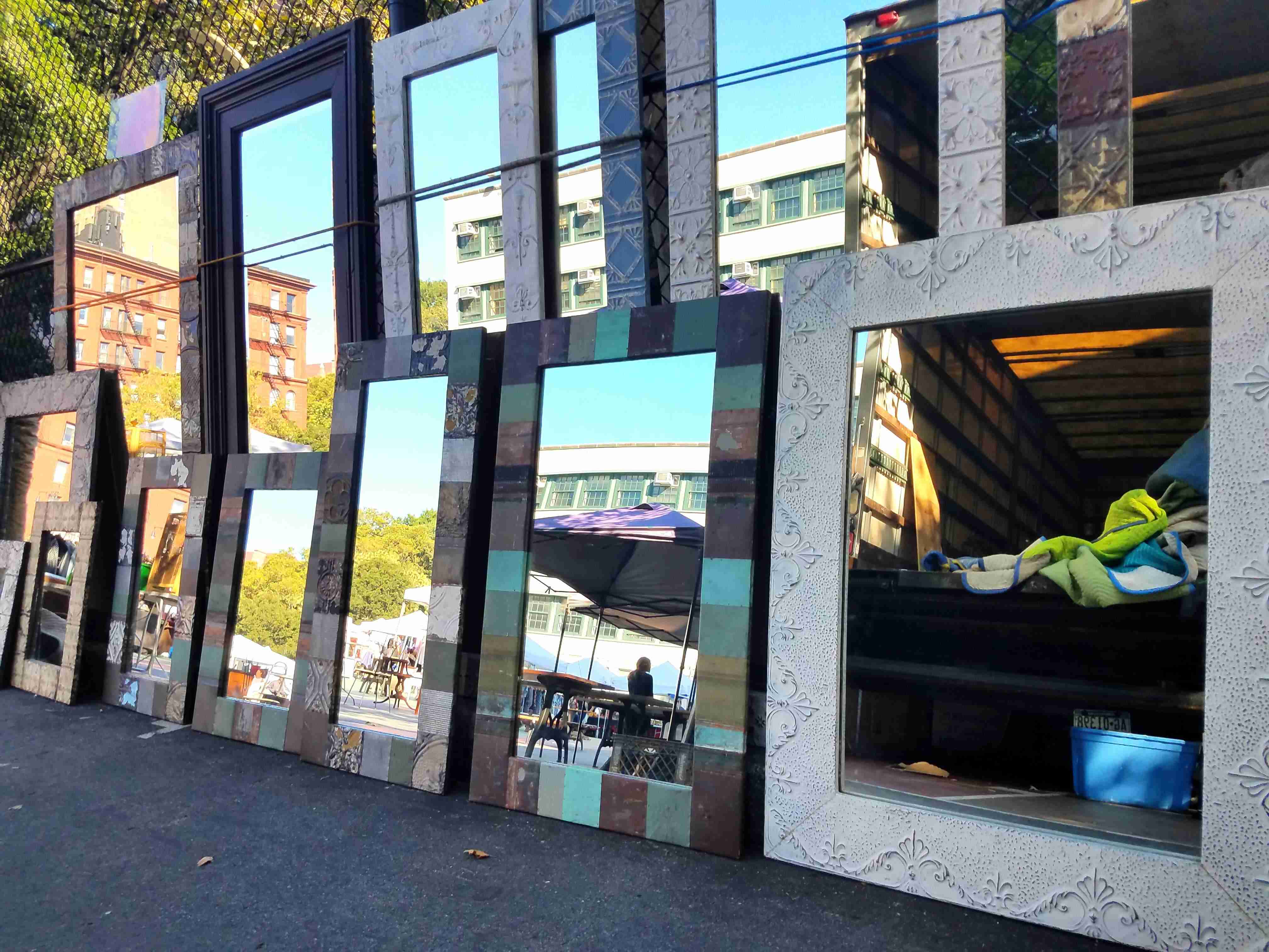 NYC Home Decor & Furniture Bazaar